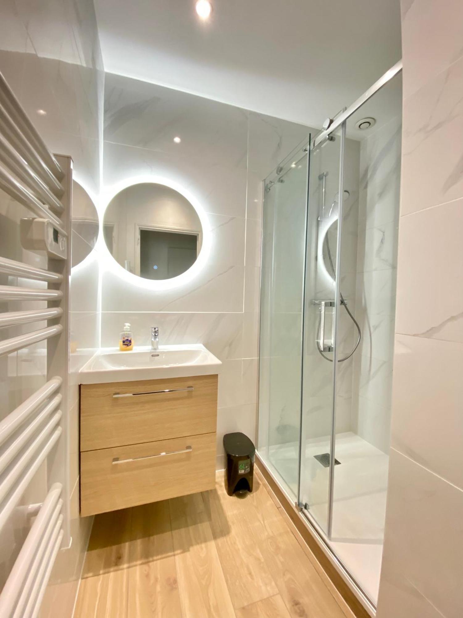 Tres Beau T2 42M2 Lumineux, Moderne Et Renove Avec Fibre Appartement Belfort Buitenkant foto